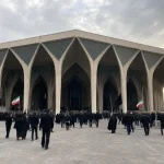 جنازة قائد إيران: موقع الدفن، الدول المشاركة، والعطلات الرسمية خلال هذا الأسبوع