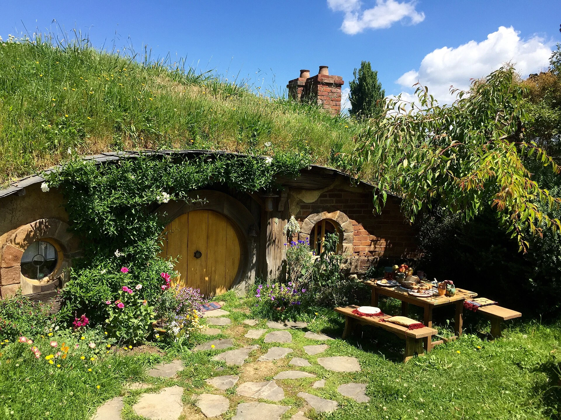 a hobbit house in rings of power